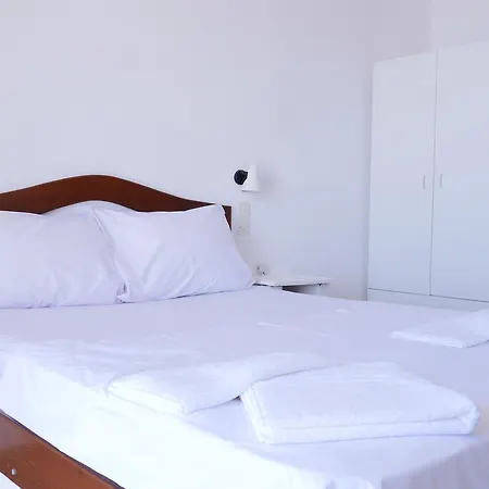 Hotel Skouna 2*